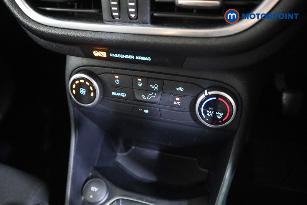 Ford Fiesta Active Manual Petrol Hatchback - Stock Number (1578412) - 7th supplementary image