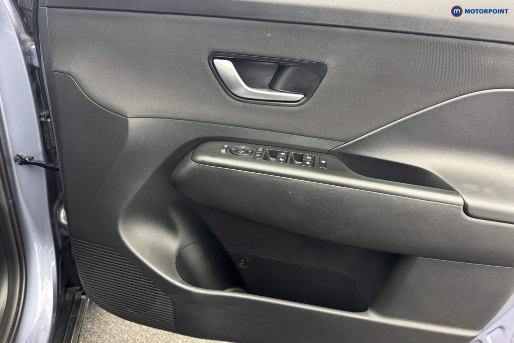 Hyundai Kona Advance Automatic Petrol-Electric Hybrid SUV - Stock Number (1578478) - 16th supplementary image