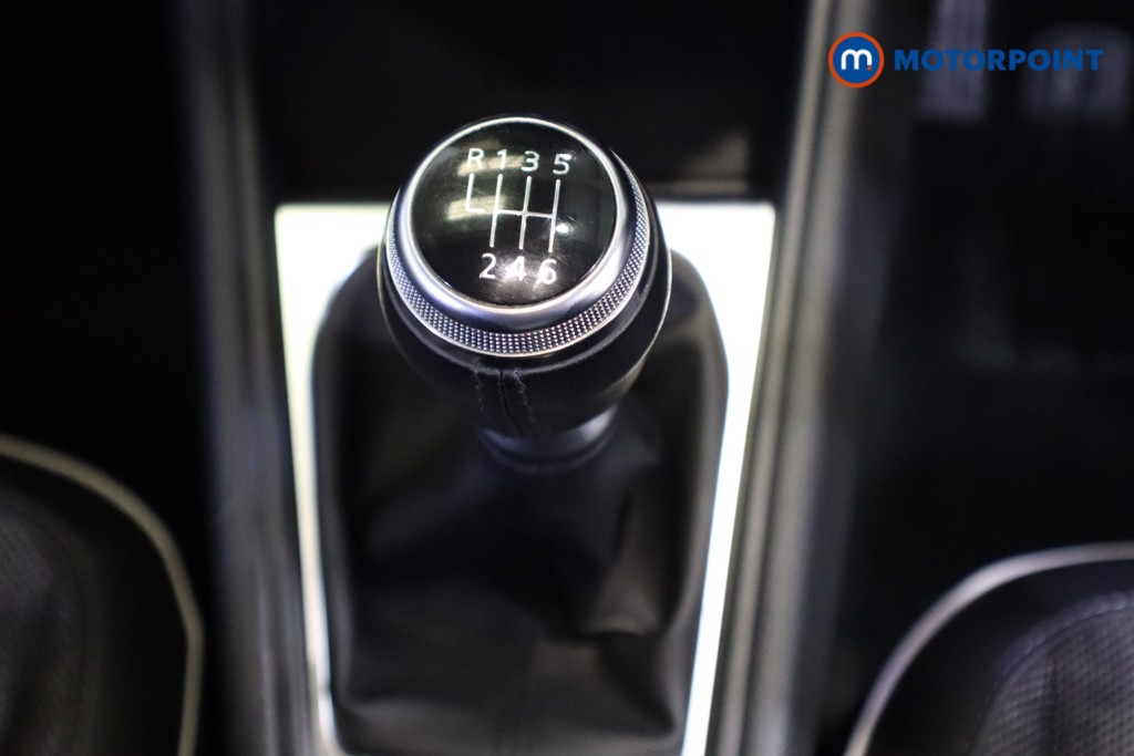 Renault Captur S Edition Manual Petrol SUV - Stock Number (1578720) - 5th supplementary image