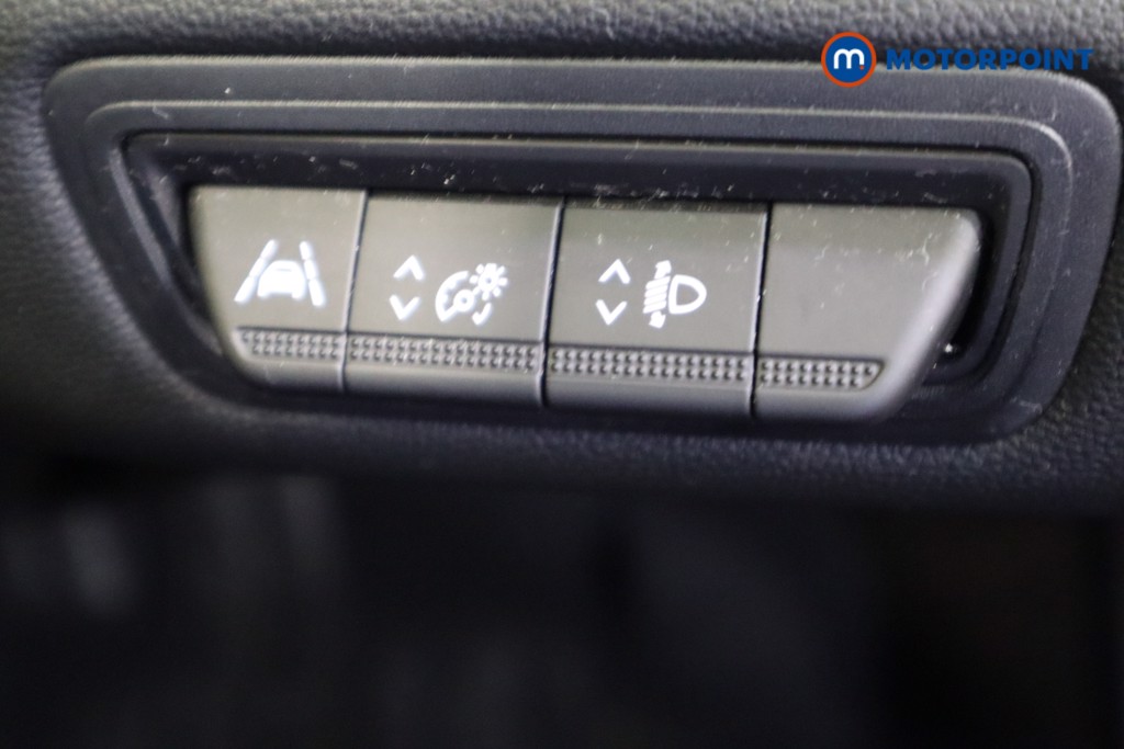 Renault Captur S Edition Manual Petrol SUV - Stock Number (1578720) - 16th supplementary image