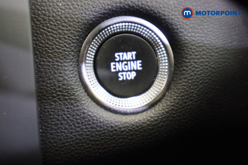Renault Captur S Edition Manual Petrol SUV - Stock Number (1578720) - 21st supplementary image