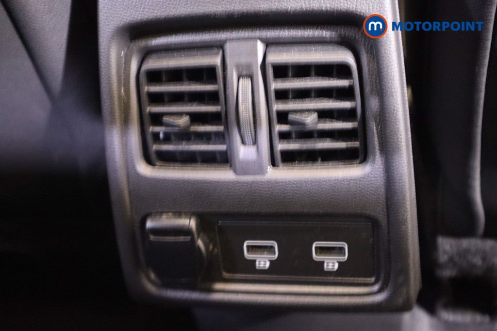 Renault Captur S Edition Manual Petrol SUV - Stock Number (1578720) - 28th supplementary image