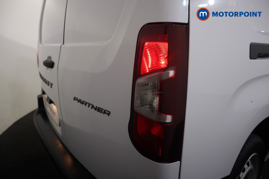 Peugeot Partner Professional Manual Diesel Panel Van - Stock Number (1578861) - 19th supplementary image