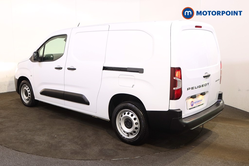 Peugeot Partner Professional Manual Diesel Panel Van - Stock Number (1578861) - Passenger side rear corner