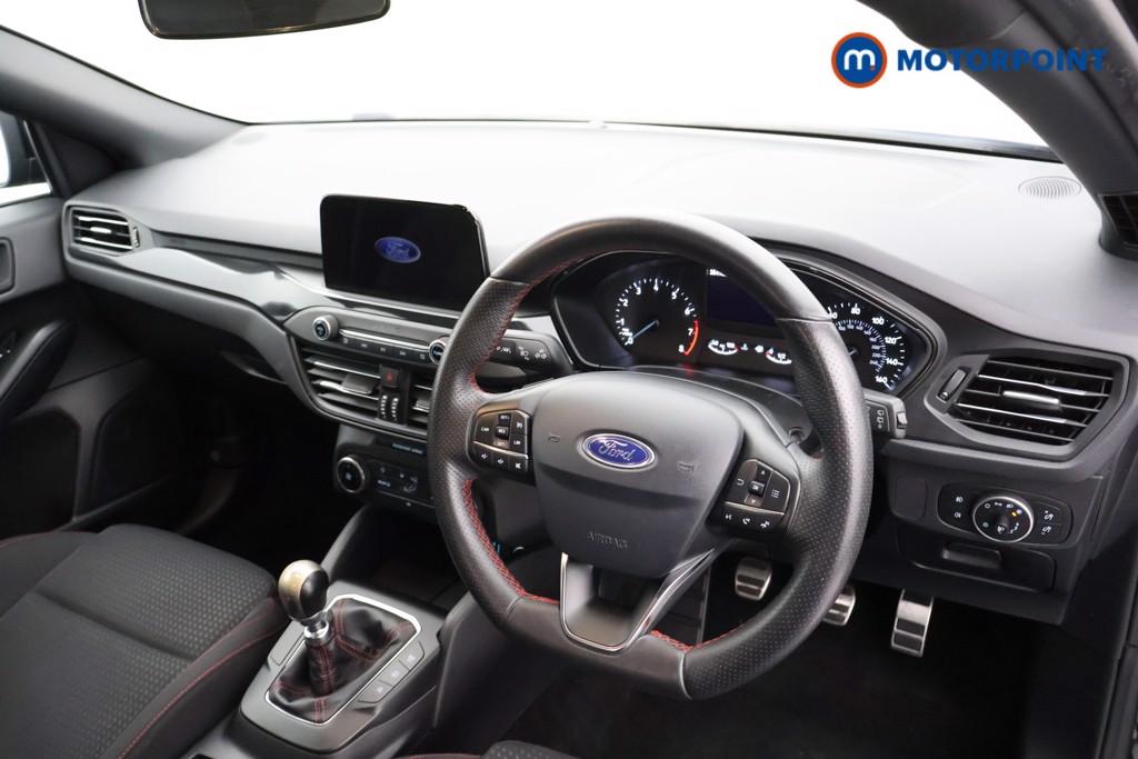 Ford Focus St-Line Manual Petrol Hatchback - Stock Number (1578945) - 9th supplementary image