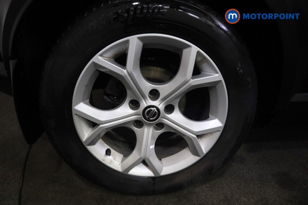 Nissan Juke N-Connecta Automatic Petrol SUV - Stock Number (1579391) - 14th supplementary image
