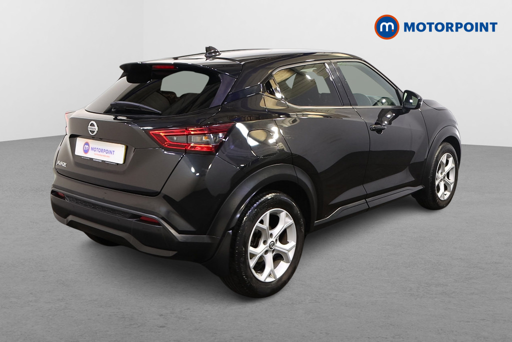 Nissan Juke N-Connecta Automatic Petrol SUV - Stock Number (1579391) - Drivers side rear corner