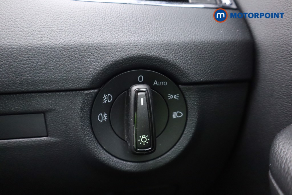 Skoda Octavia Se L Automatic Petrol Estate - Stock Number (1579640) - 10th supplementary image