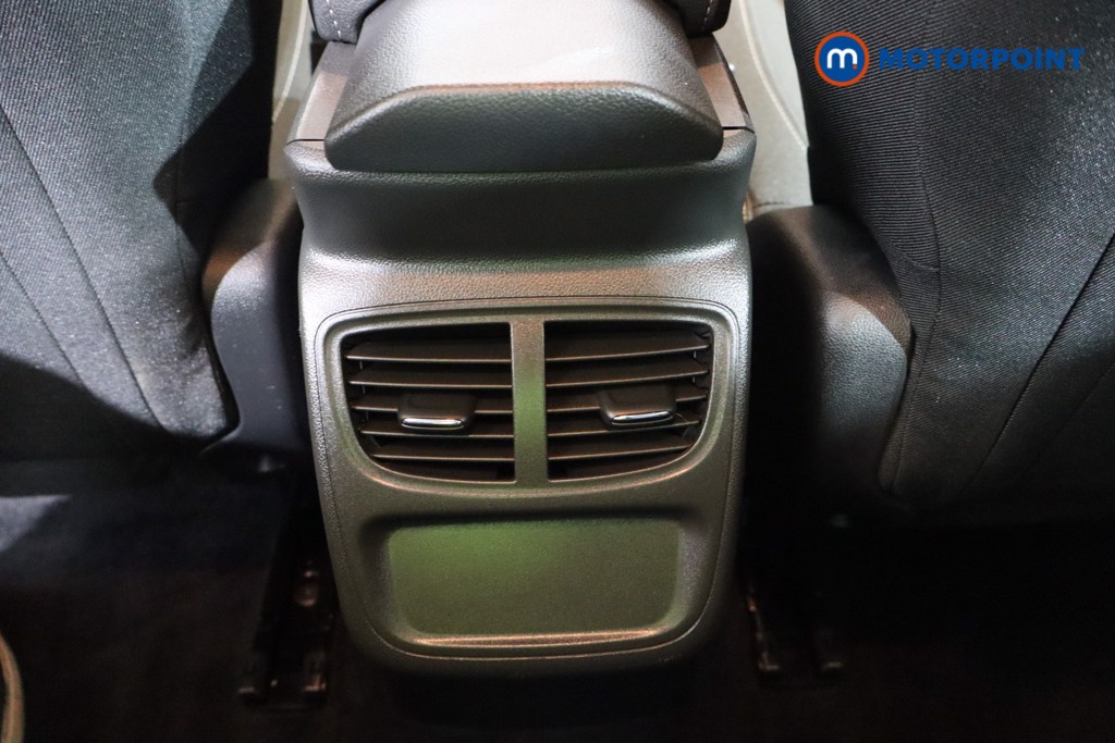 Vauxhall Grandland Design Manual Petrol SUV - Stock Number (1579859) - 21st supplementary image