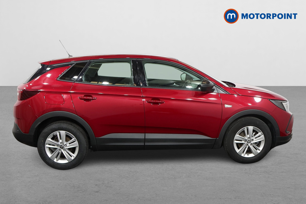 Vauxhall Grandland Design Manual Petrol SUV - Stock Number (1579859) - Drivers side