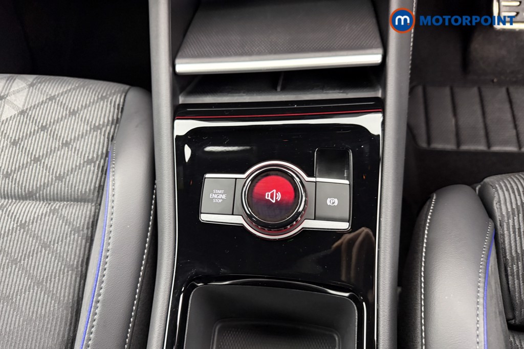 Volkswagen Tiguan R-Line Automatic Diesel SUV - Stock Number (1579881) - 11th supplementary image
