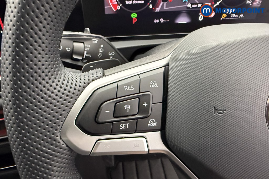 Volkswagen Tiguan R-Line Automatic Diesel SUV - Stock Number (1579881) - 12th supplementary image