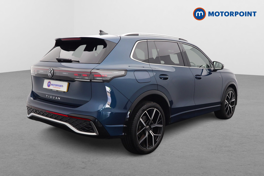 Volkswagen Tiguan R-Line Automatic Diesel SUV - Stock Number (1579881) - Drivers side rear corner