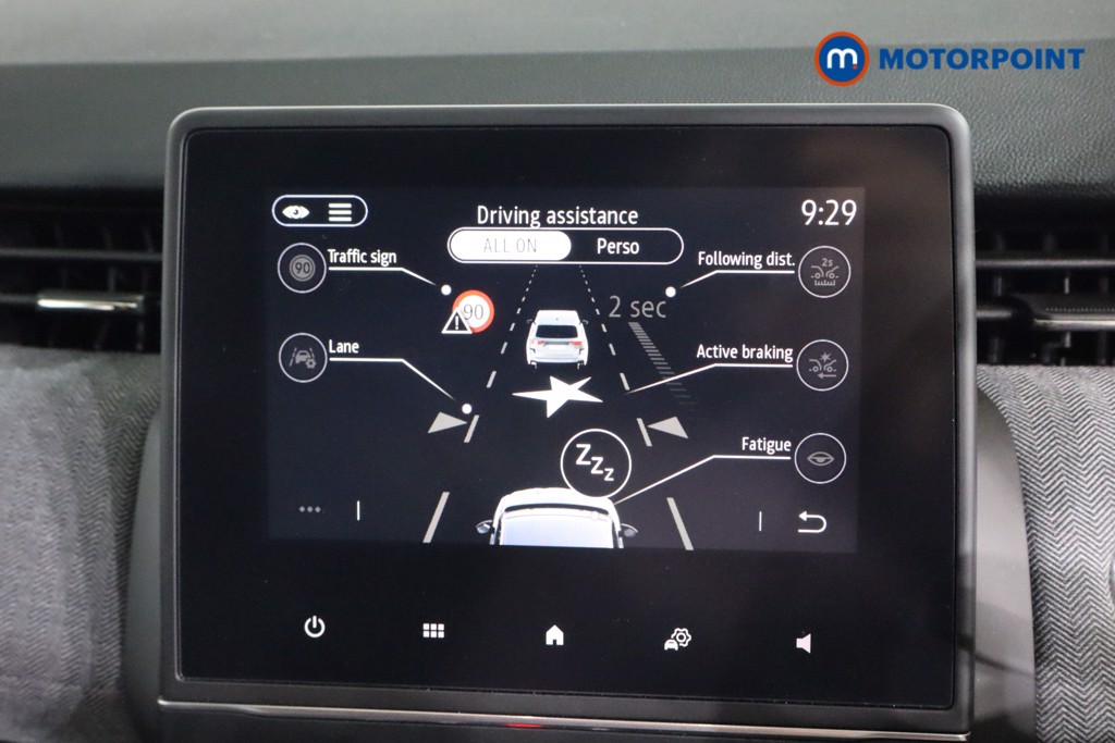 Renault Clio Techno Automatic Petrol-Electric Hybrid Hatchback - Stock Number (1579891) - 9th supplementary image