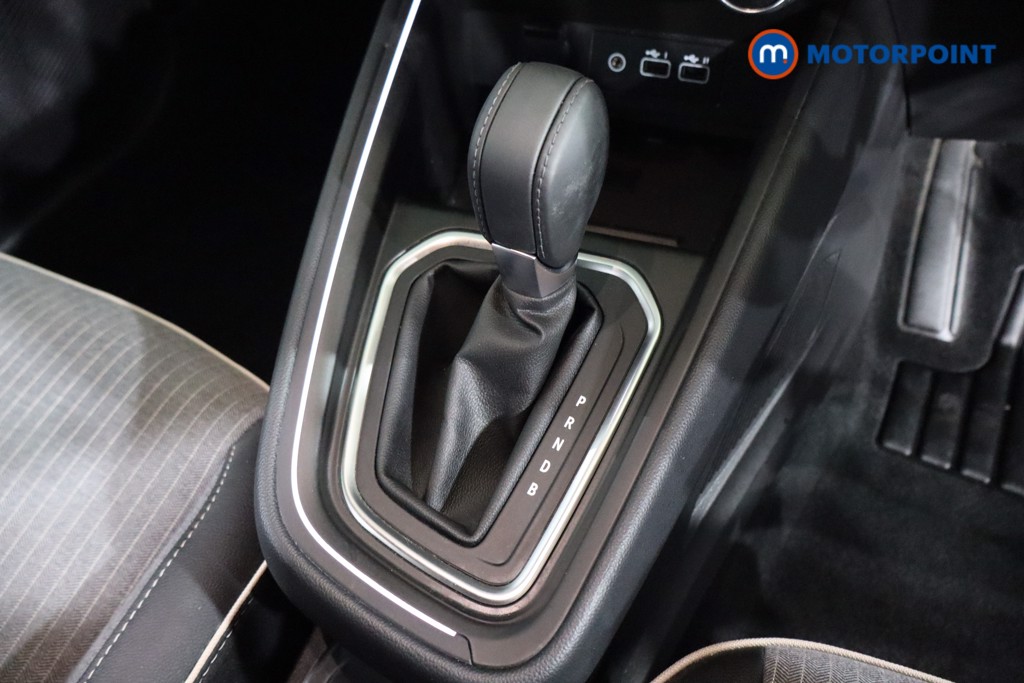 Renault Clio Techno Automatic Petrol-Electric Hybrid Hatchback - Stock Number (1579891) - 12th supplementary image