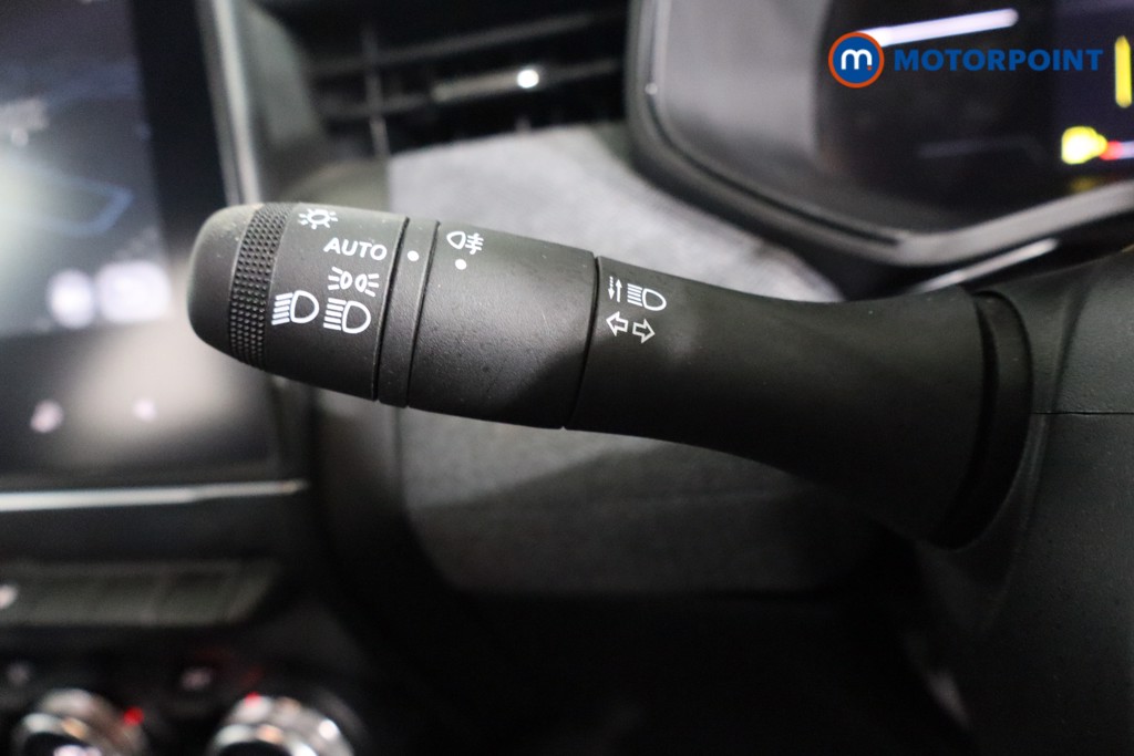 Renault Clio Techno Automatic Petrol-Electric Hybrid Hatchback - Stock Number (1579891) - 15th supplementary image
