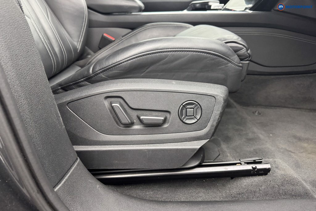 Audi E-Tron Black Edition Automatic Electric SUV - Stock Number (1579934) - 16th supplementary image