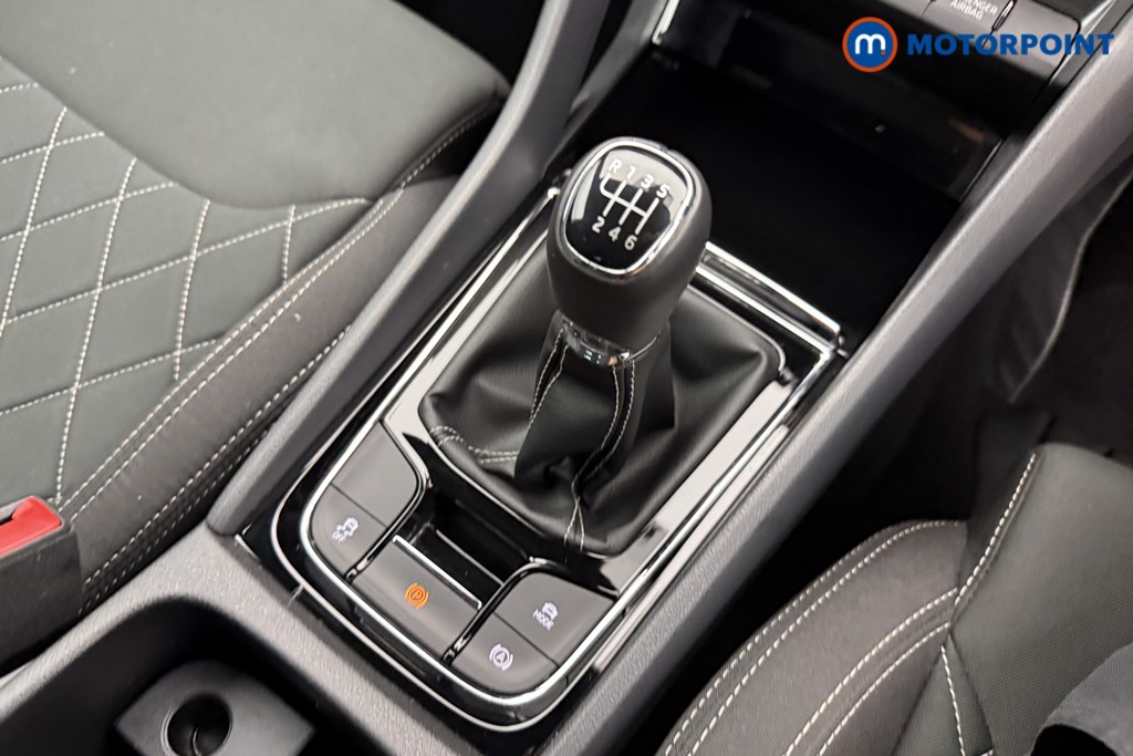 Skoda Karoq Sportline Edition Manual Petrol SUV - Stock Number (1580027) - 13th supplementary image