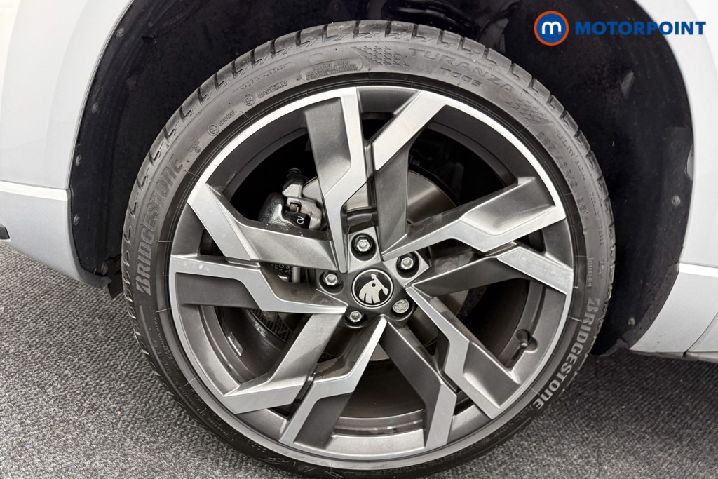 Skoda Karoq Sportline Edition Manual Petrol SUV - Stock Number (1580027) - 32nd supplementary image