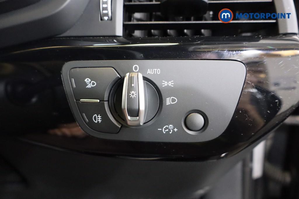 Audi A4 Black Edition Automatic Petrol Saloon - Stock Number (1580073) - 18th supplementary image