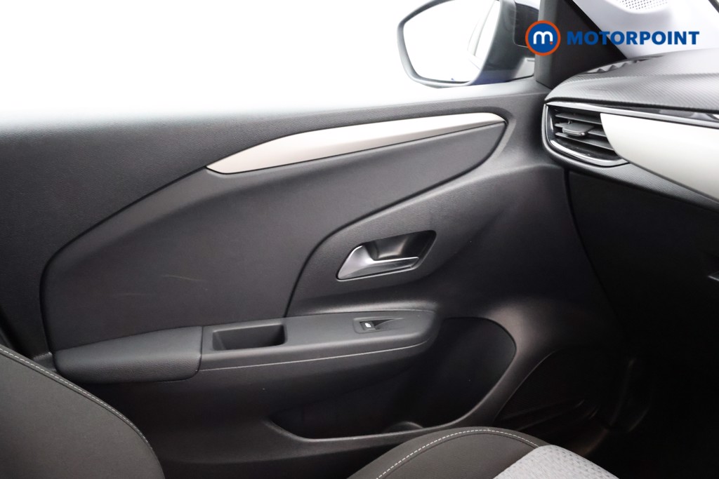 Vauxhall Corsa Design Manual Petrol Hatchback - Stock Number (1580142) - 8th supplementary image