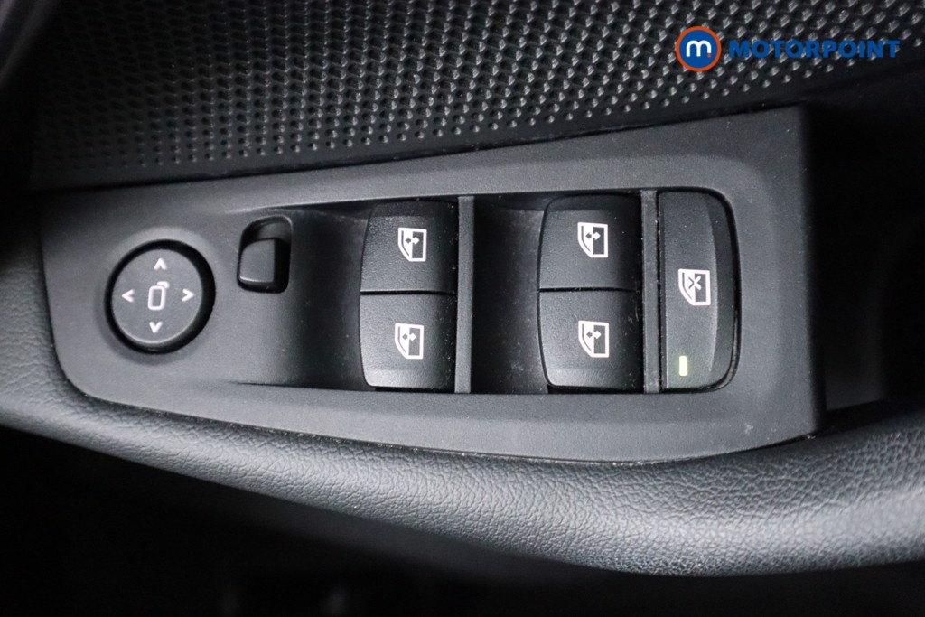 BMW 1 Series Sport Manual Petrol Hatchback - Stock Number (1580762) - 10th supplementary image