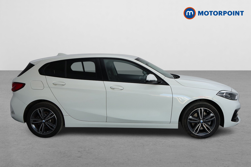 BMW 1 Series Sport Manual Petrol Hatchback - Stock Number (1580762) - Drivers side