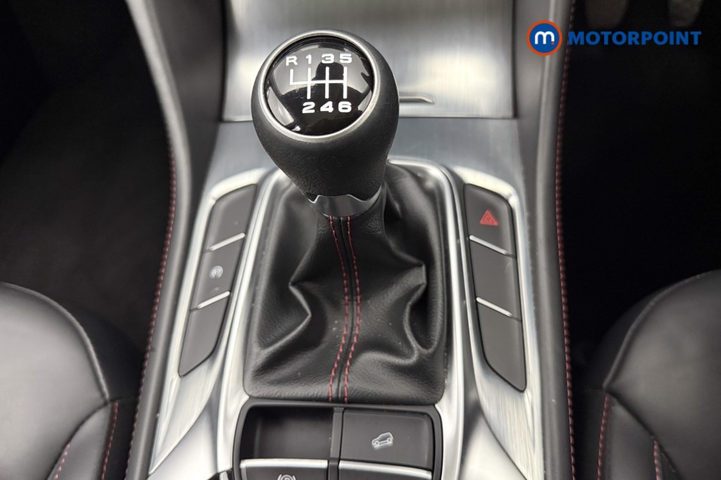 Mg Motor Uk HS Exclusive Manual Petrol SUV - Stock Number (1580842) - 8th supplementary image