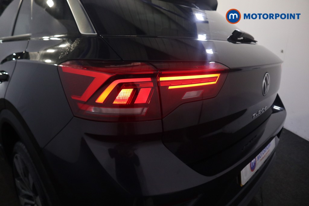 Volkswagen T-Roc R-Line Automatic Petrol SUV - Stock Number (1580922) - 21st supplementary image
