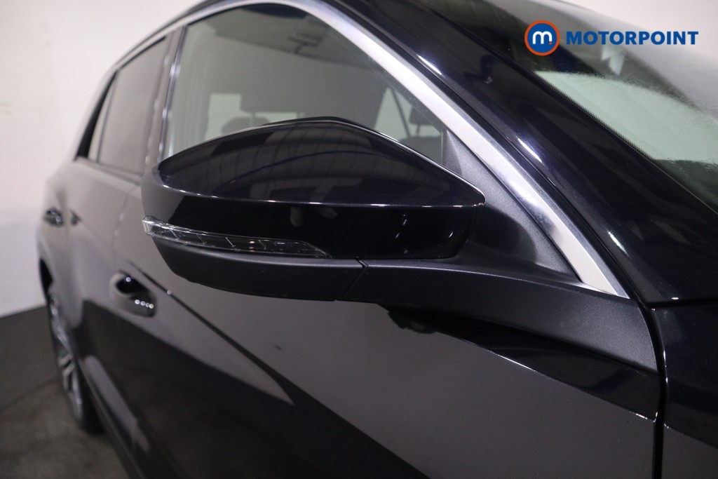 Volkswagen T-Roc R-Line Automatic Petrol SUV - Stock Number (1580922) - 23rd supplementary image