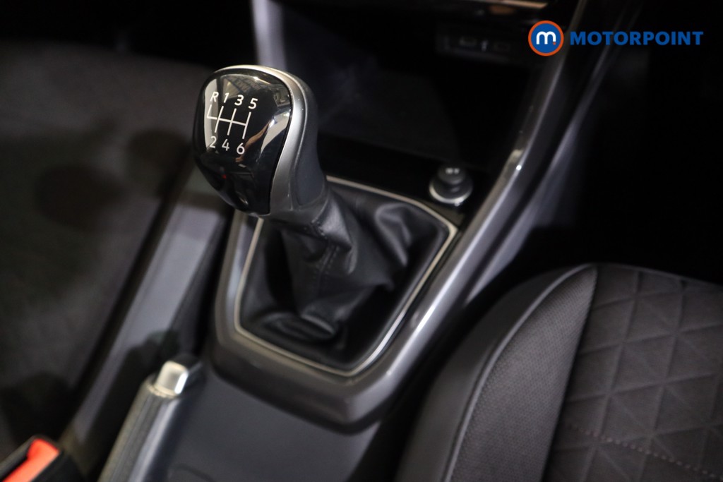 Volkswagen T-Cross SEL Manual Petrol SUV - Stock Number (1580926) - 8th supplementary image