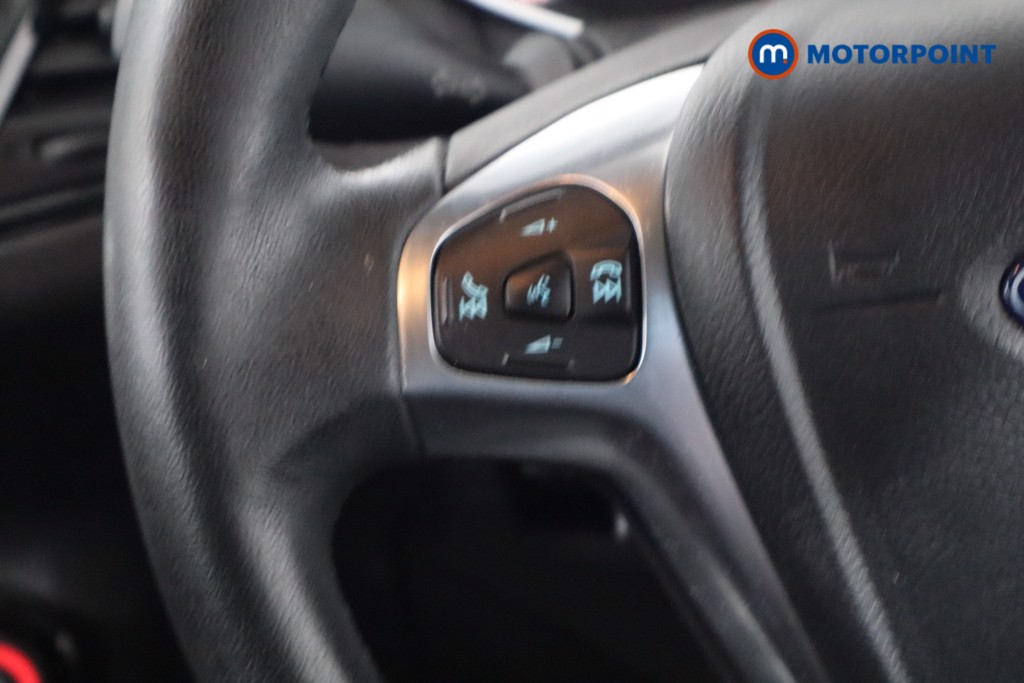 Ford Fiesta Zetec Manual Petrol Hatchback - Stock Number (1580938) - 7th supplementary image