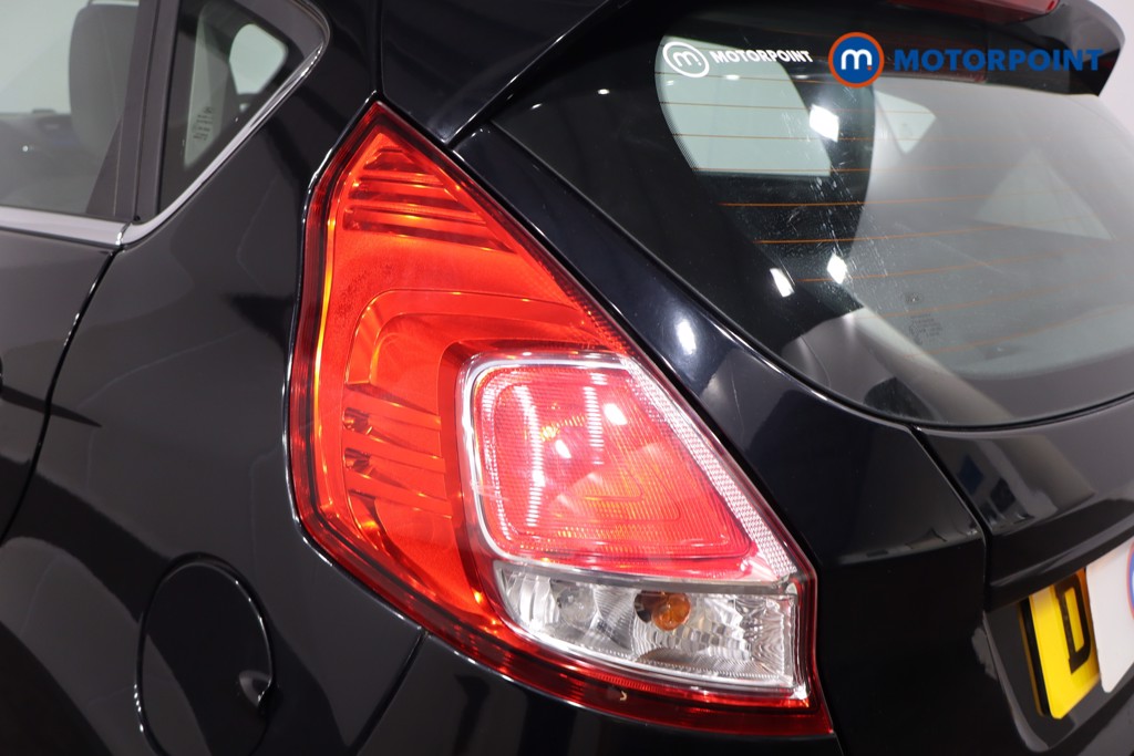 Ford Fiesta Zetec Manual Petrol Hatchback - Stock Number (1580938) - 31st supplementary image