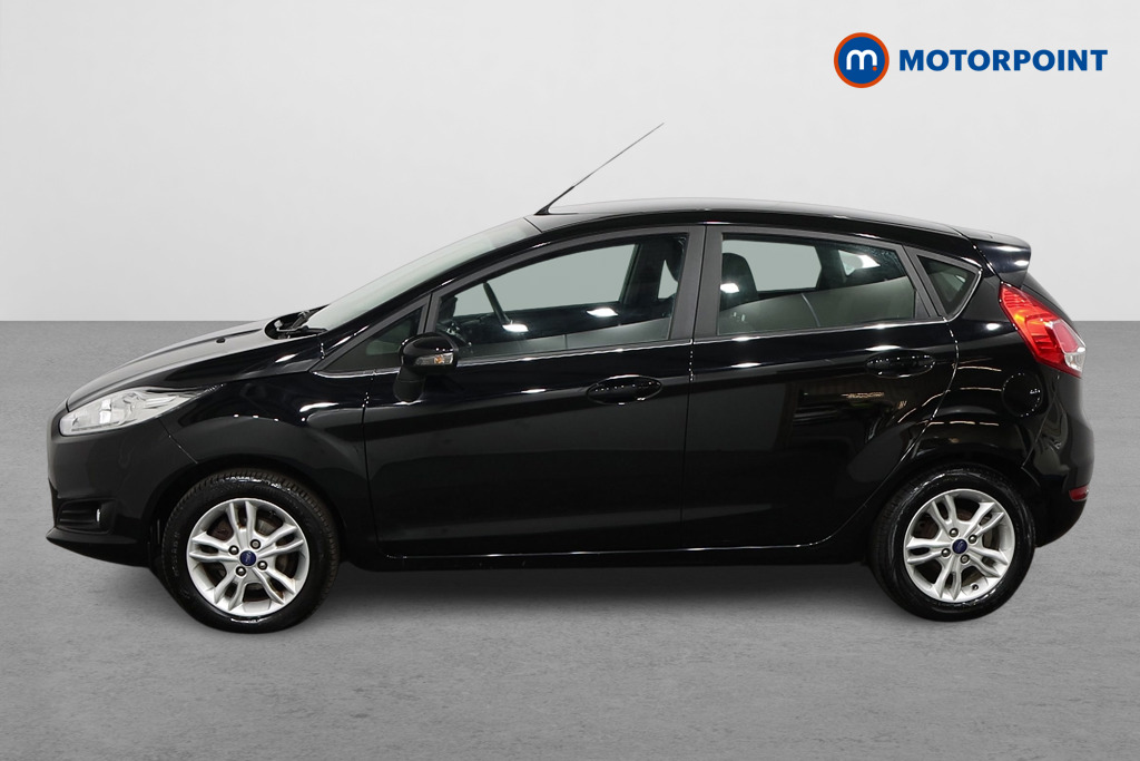 Ford Fiesta Zetec Manual Petrol Hatchback - Stock Number (1580938) - Passenger side