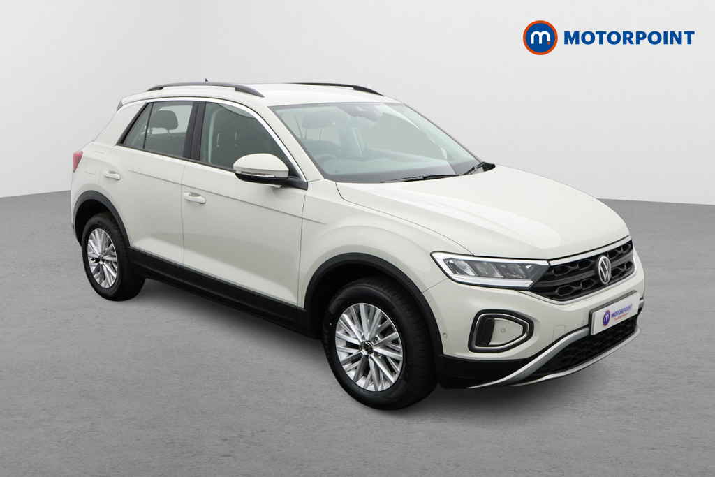 Volkswagen T-Roc Life Manual Petrol SUV - Stock Number (1580974) - Drivers side front corner