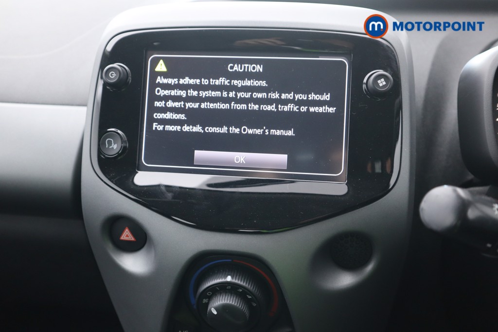 Toyota Aygo X-Play Manual Petrol Hatchback - Stock Number (1581107) - 2nd supplementary image