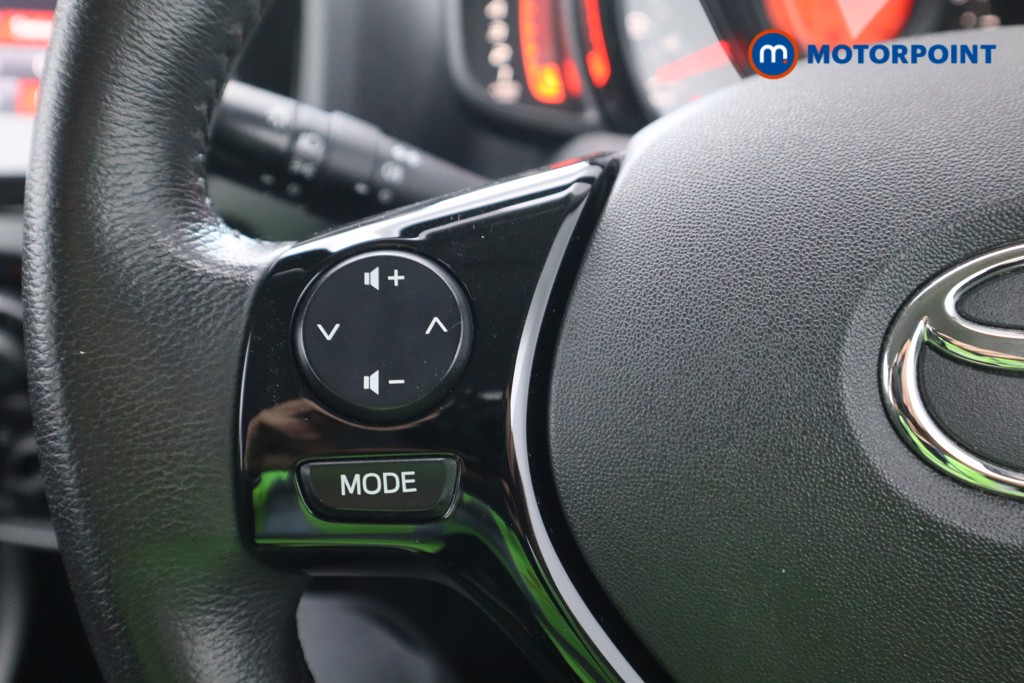 Toyota Aygo X-Play Manual Petrol Hatchback - Stock Number (1581107) - 6th supplementary image