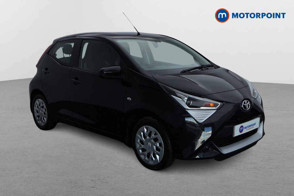 Toyota Aygo X-Play Manual Petrol Hatchback - Stock Number (1581107) - Drivers side front corner