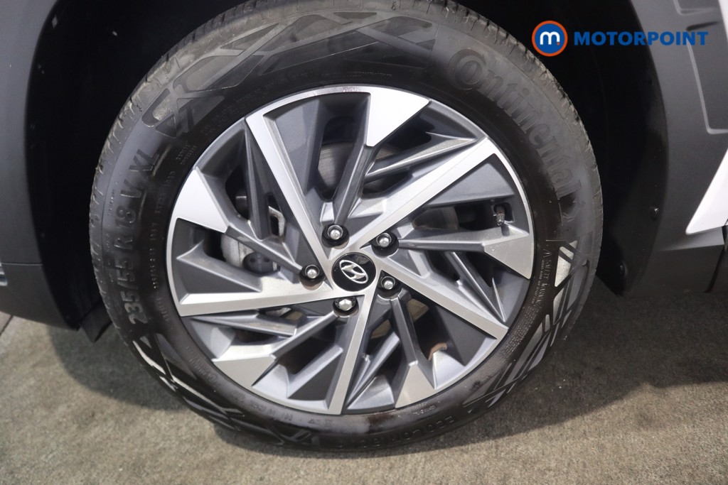Hyundai Tucson Premium Manual Petrol SUV - Stock Number (1581189) - 16th supplementary image