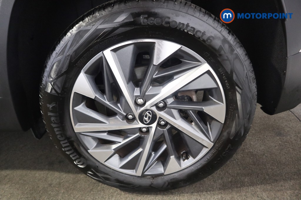 Hyundai Tucson Premium Manual Petrol SUV - Stock Number (1581189) - 17th supplementary image