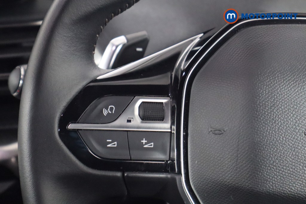 Peugeot 3008 Active Automatic Petrol Plug-In Hybrid SUV - Stock Number (1581357) - 7th supplementary image