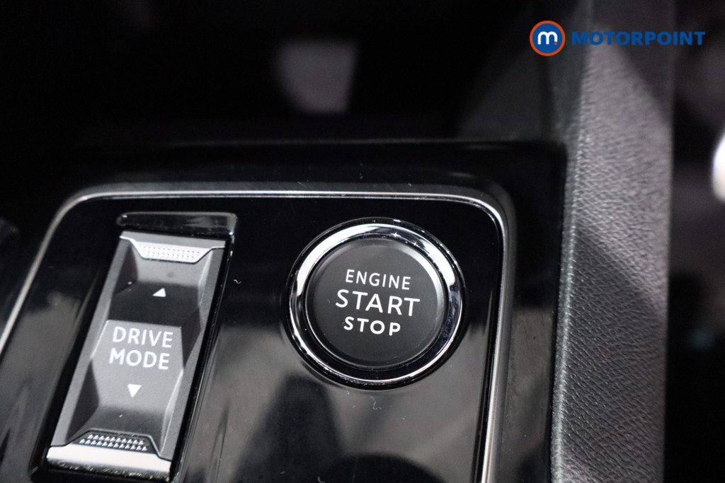 Peugeot 3008 Active Automatic Petrol Plug-In Hybrid SUV - Stock Number (1581357) - 13th supplementary image
