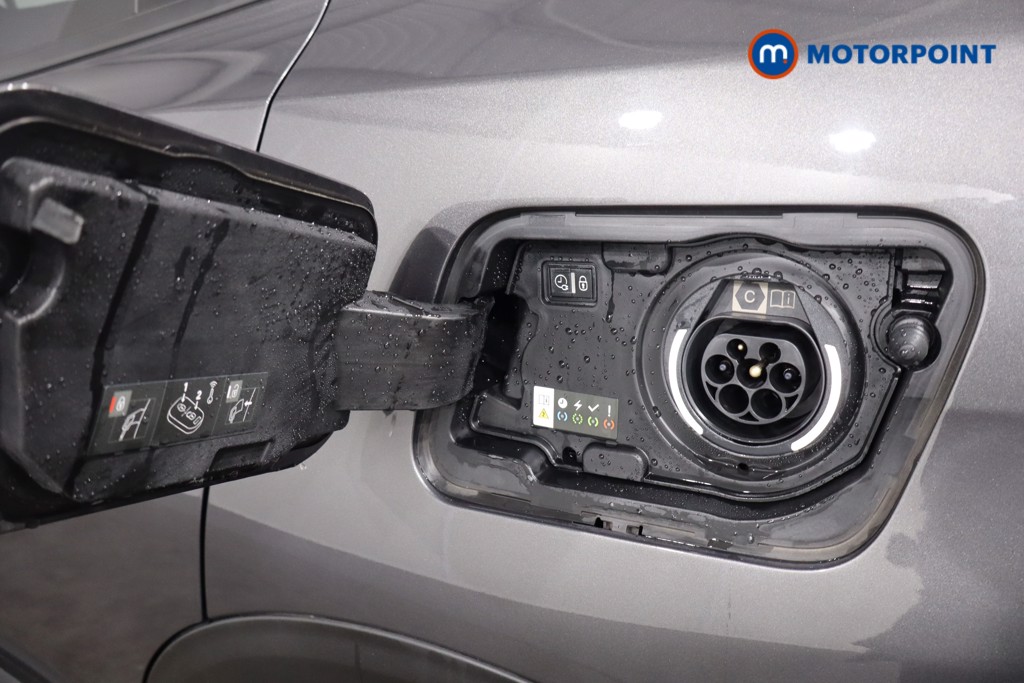 Peugeot 3008 Active Automatic Petrol Plug-In Hybrid SUV - Stock Number (1581357) - 32nd supplementary image