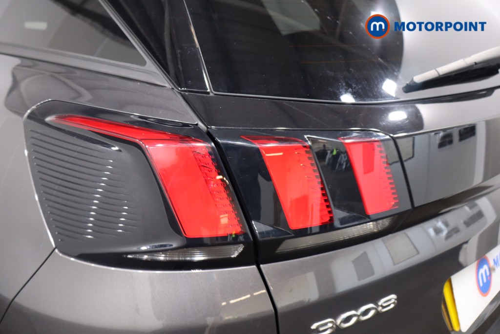 Peugeot 3008 Active Automatic Petrol Plug-In Hybrid SUV - Stock Number (1581357) - 34th supplementary image
