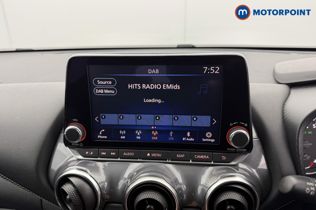 Nissan Juke N-Connecta Manual Petrol SUV - Stock Number (1581372) - 7th supplementary image