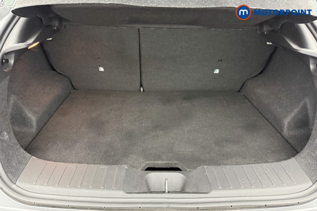 Nissan Juke N-Connecta Manual Petrol SUV - Stock Number (1581372) - 22nd supplementary image