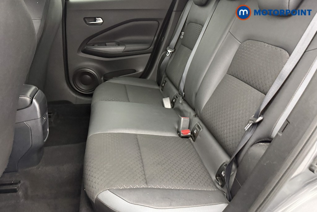 Nissan Juke N-Connecta Manual Petrol SUV - Stock Number (1581372) - 24th supplementary image