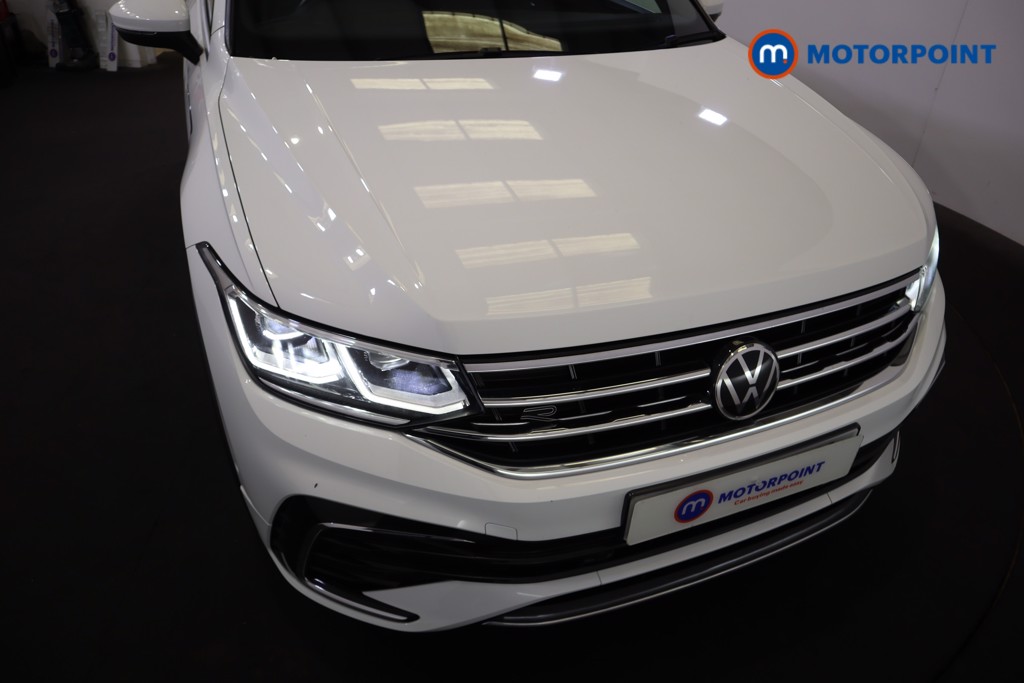 Volkswagen Tiguan R-Line Automatic Petrol SUV - Stock Number (1581436) - 36th supplementary image