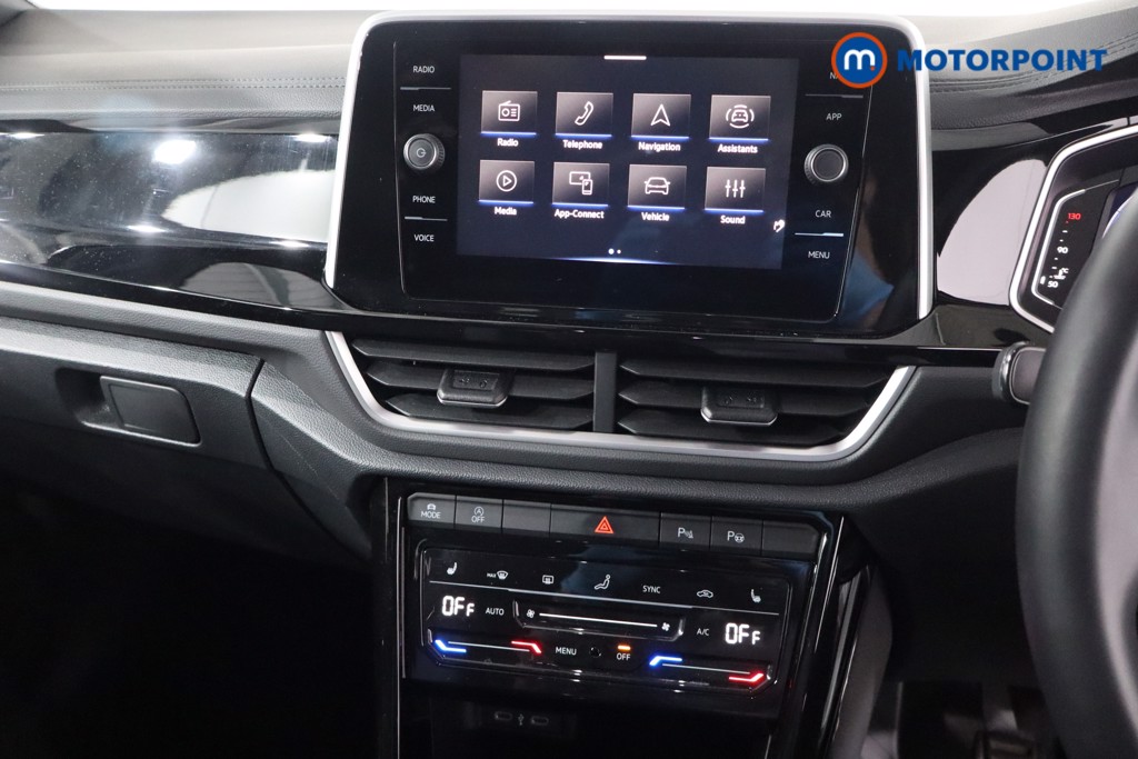 Volkswagen T-Roc R-Line Manual Petrol SUV - Stock Number (1581792) - 15th supplementary image