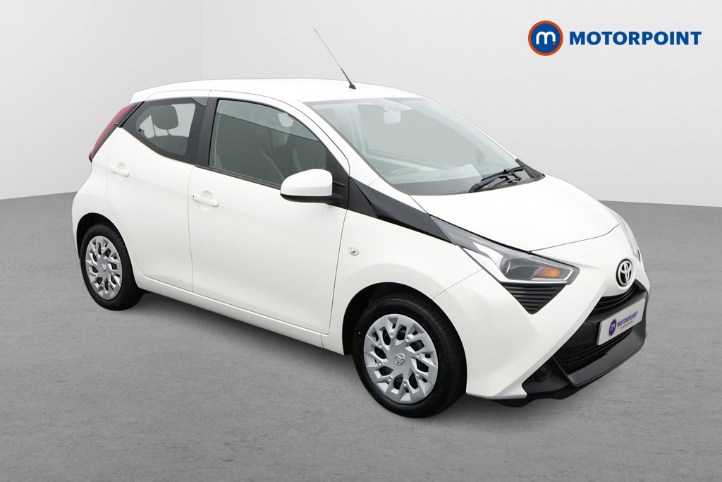 Toyota Aygo X-Play Automatic Petrol Hatchback - Stock Number (1581810) - Drivers side front corner